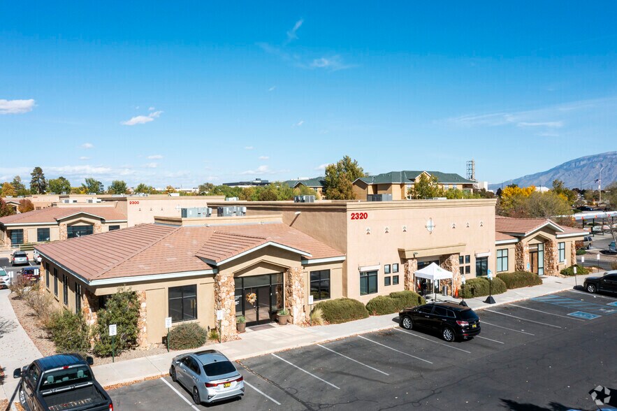 2320 Grande Blvd SE, Rio Rancho, NM for sale - Primary Photo - Image 1 of 1