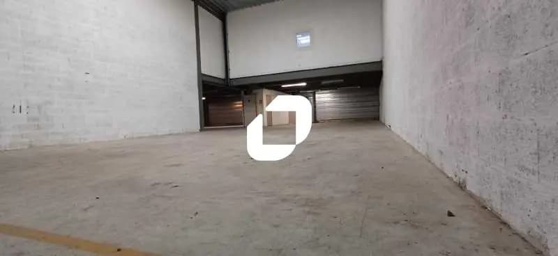 Flex in Aubergenville for sale - Interior Photo - Image 3 of 9