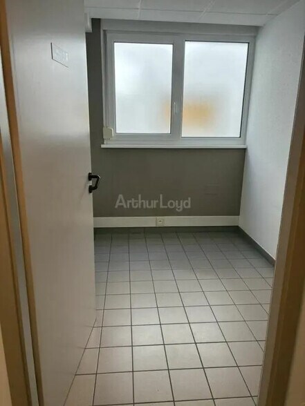 Retail in Hochfelden for sale - Building Photo - Image 3 of 8