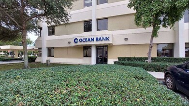 8700 W Flagler St, Miami, FL for lease Building Photo- Image 2 of 5