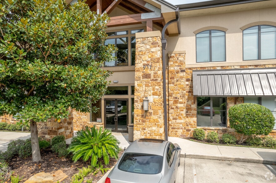 931 Pheasant Valley Dr, Missouri City, TX for lease - Building Photo - Image 3 of 9