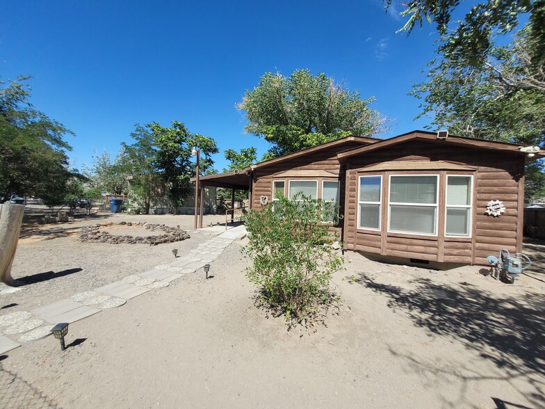 175 Circle Dr, Fernley, NV for sale - Building Photo - Image 1 of 1