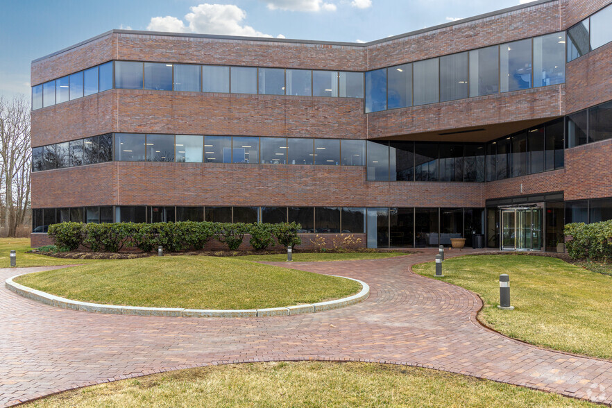 1 Hartwell Pl, Lexington, MA for lease - Building Photo - Image 1 of 1