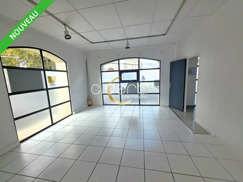 Office in Clermont-Ferrand for sale - Building Photo - Image 1 of 12