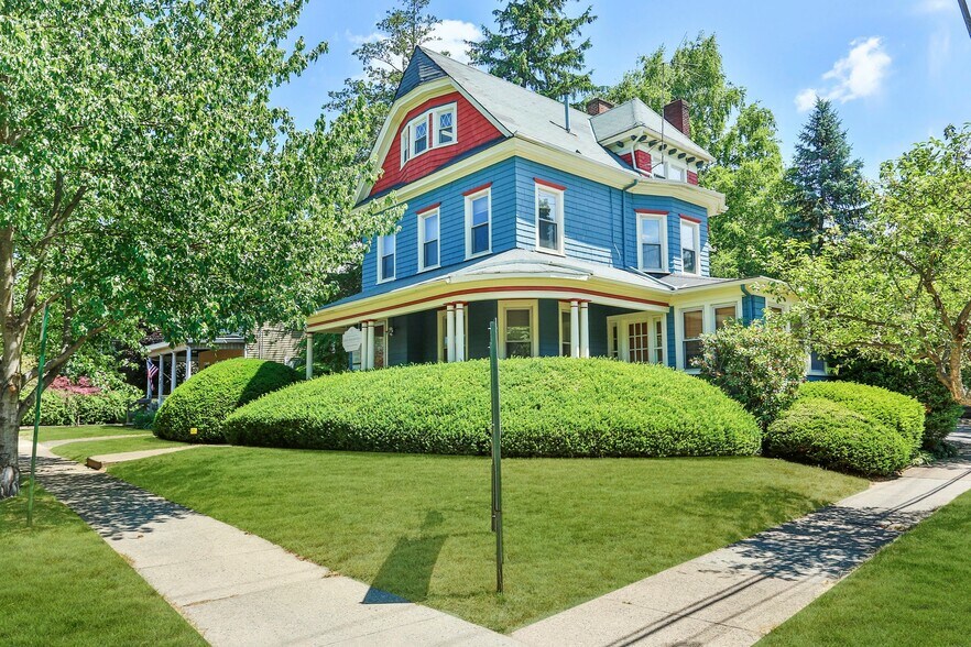 56 Park Ave Suffern Ny 10901 Office For Sale Loopnet Com