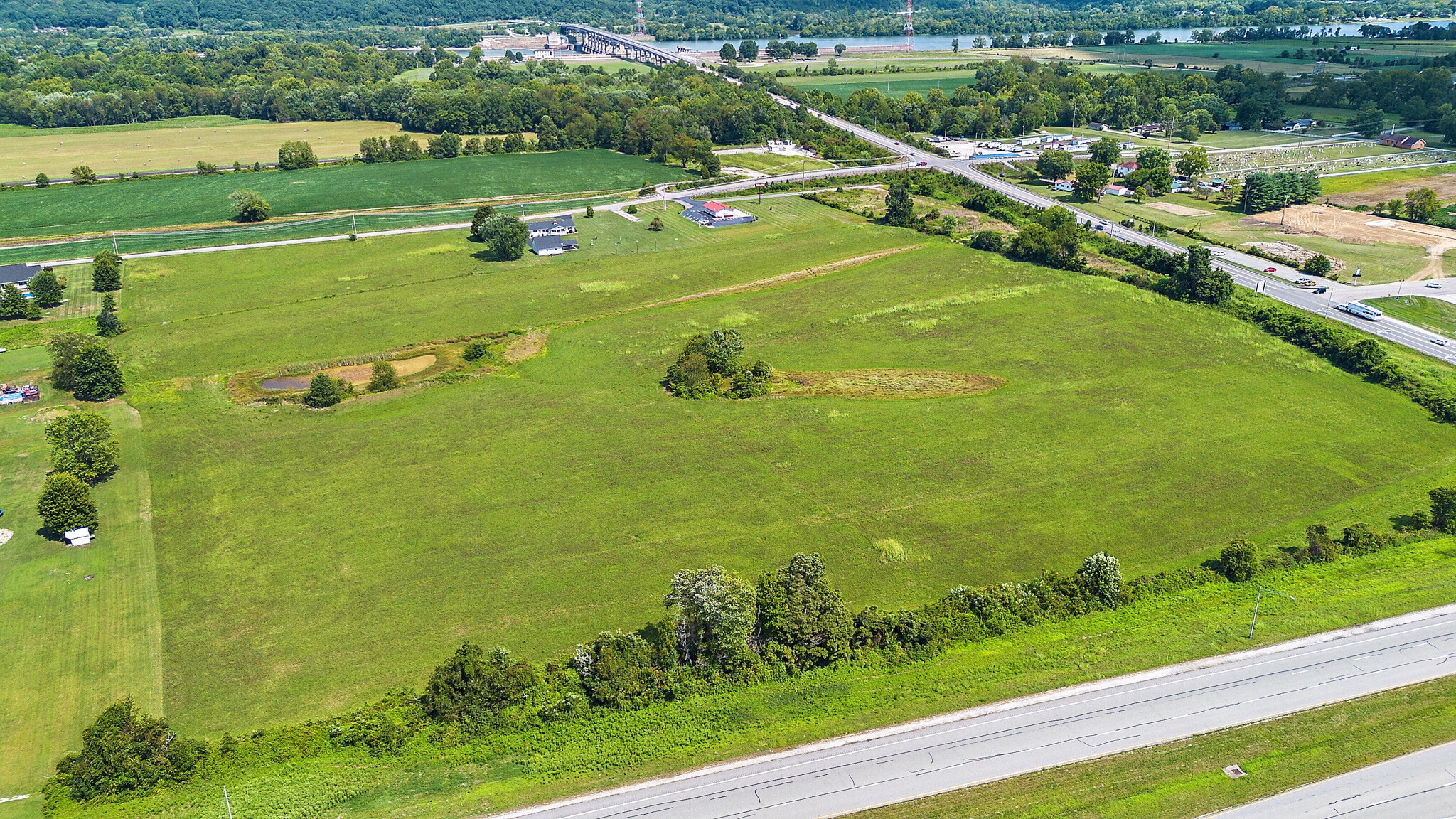 2599 Ohio River Rd, Greenup, KY for sale Primary Photo- Image 1 of 12
