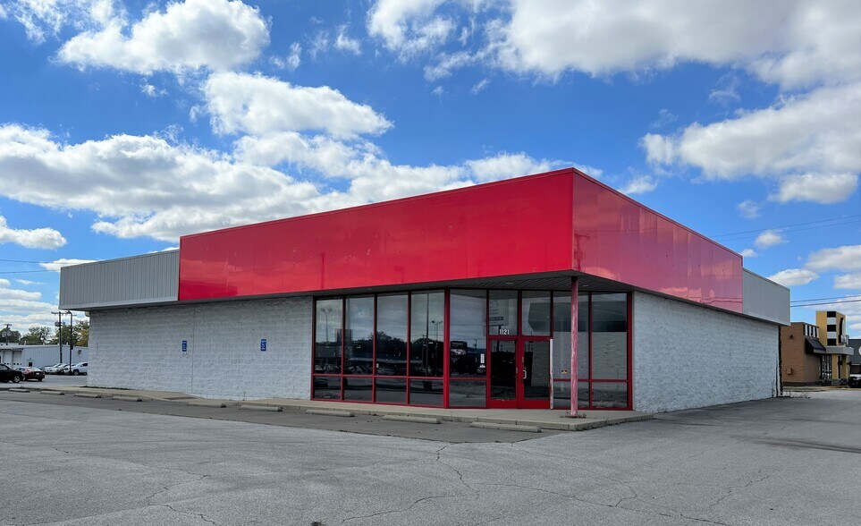 1121 N Baldwin Ave, Marion, IN for lease - Building Photo - Image 1 of 1