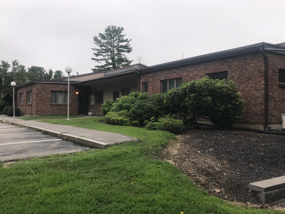 19 Hampton Rd, Exeter, NH 03833