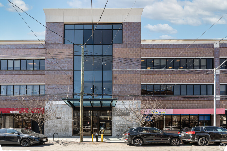 KINGSWOOD CENTER, Brooklyn, NY for lease - Building Photo - Image 1 of 5