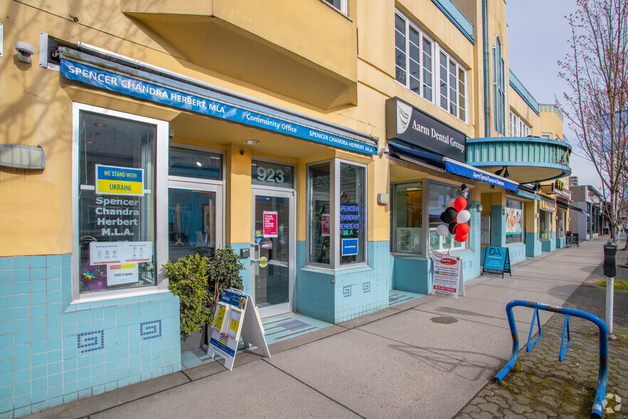 903-935 Denman St, Vancouver, BC for sale - Building Photo - Image 3 of 7