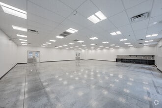 6422 E Campus Dr, San Antonio, TX for lease Interior Photo- Image 1 of 18