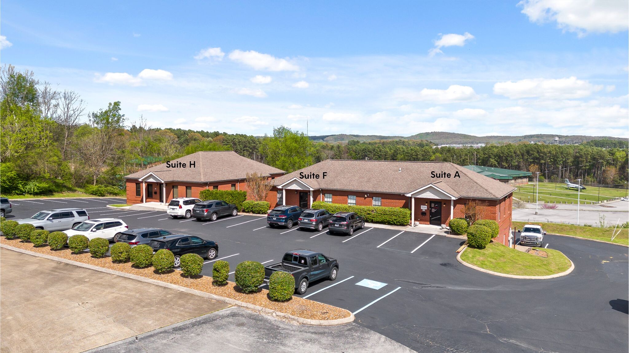 6441 Bonny Oaks Dr, Chattanooga, TN for lease Building Photo- Image 1 of 13