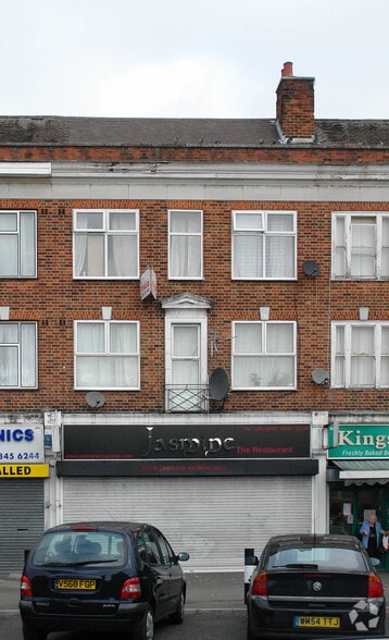 302-302C Kingshill Ave, Hayes for sale - Primary Photo - Image 1 of 1