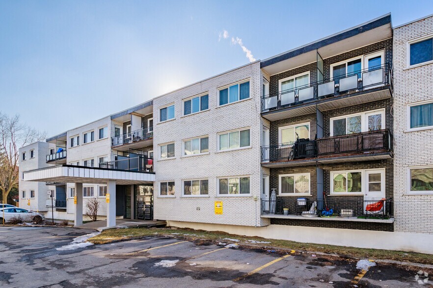 166-170 Av Strathyre, Lasalle, QC for sale - Building Photo - Image 3 of 4