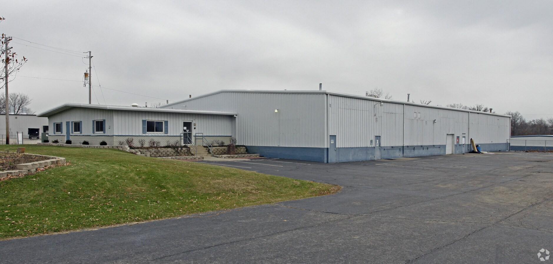 W145s6550 Tess Corners Dr, Muskego, WI 53150 Property Record