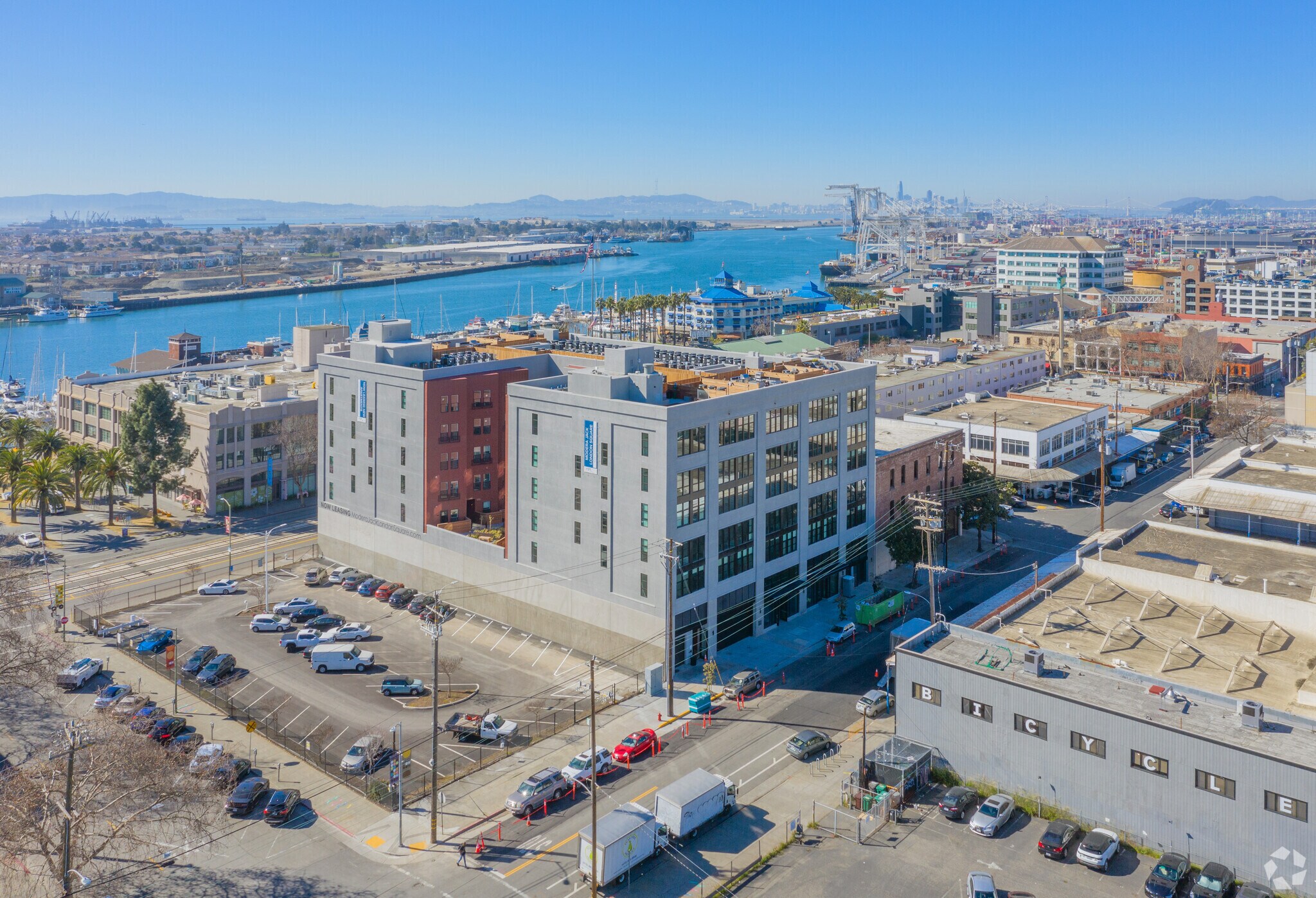 378 Embarcadero W, Oakland, CA 94607 Modera Jack London Square