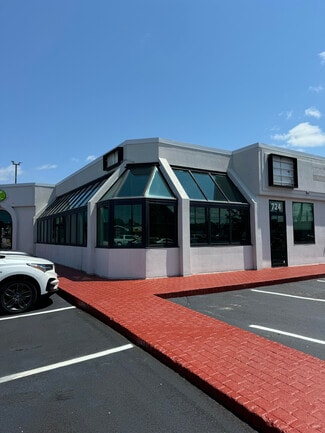 More details for 3101 E Saginaw St, Lansing, MI - Retail for Lease