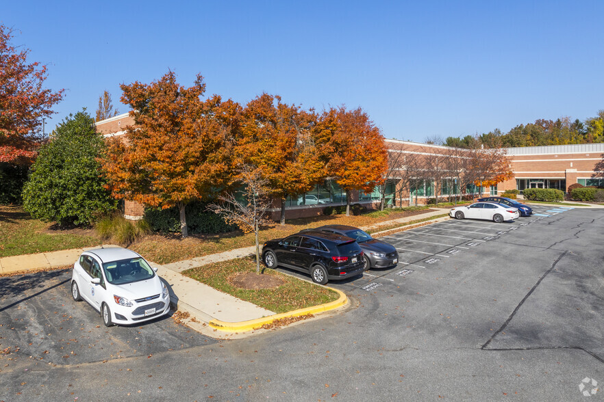 7301 Calhoun Pl, Rockville, MD for lease - Building Photo - Image 2 of 10