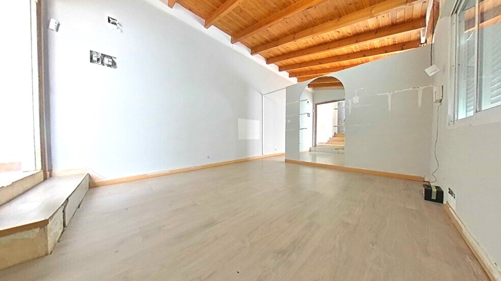 Calle de Isabel la Católica, Santander, Cantabria for sale - Building Photo - Image 2 of 27