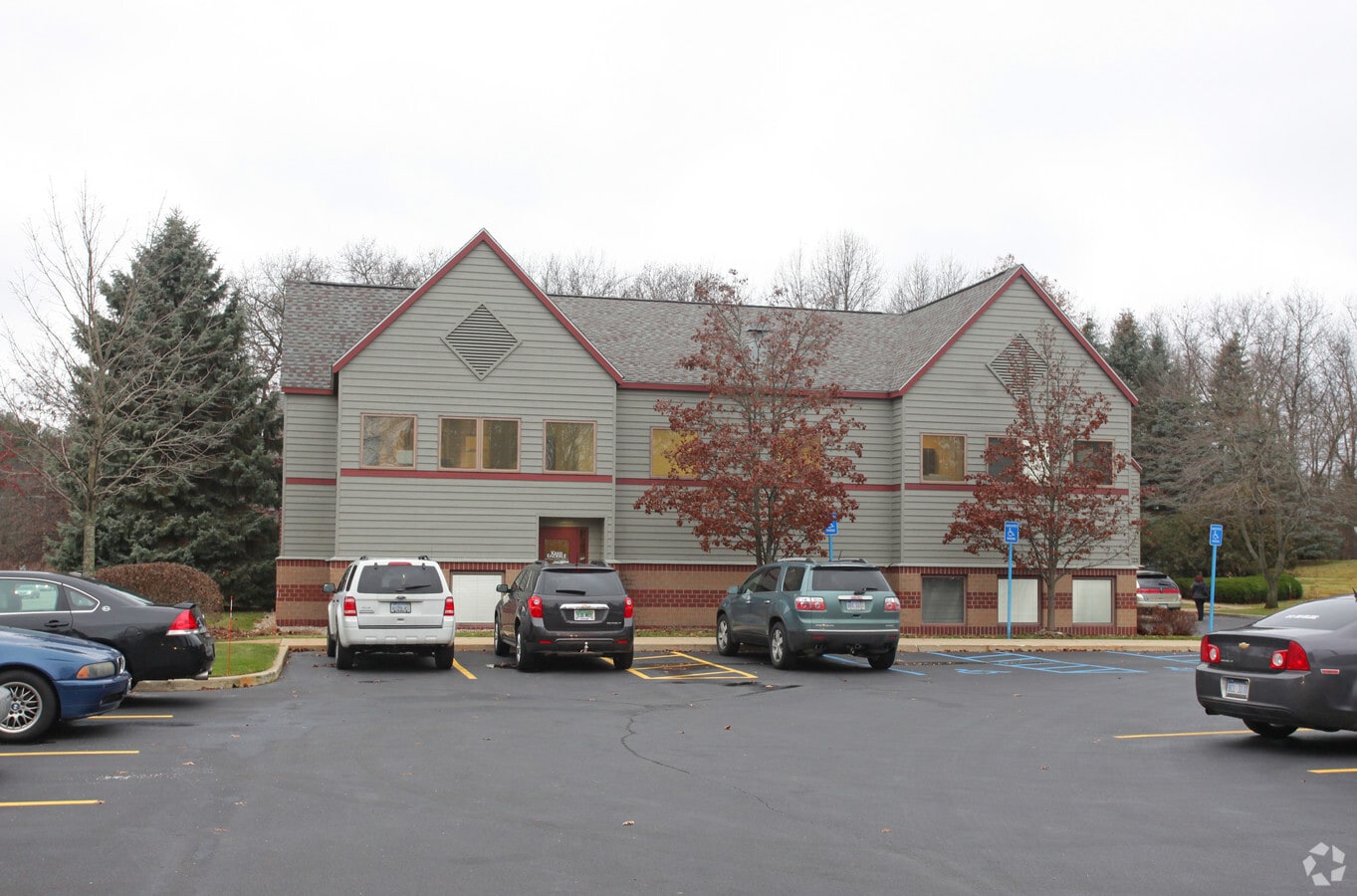 8225 Moorsbridge Rd, Portage, MI 49024