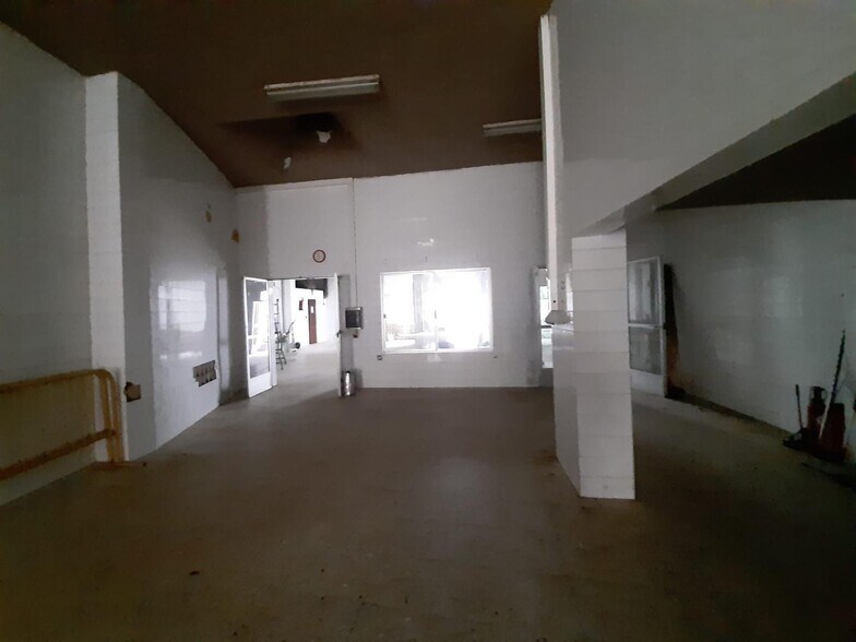 Retail in Casar de Cáceres, Cáceres for sale - Building Photo - Image 2 of 5