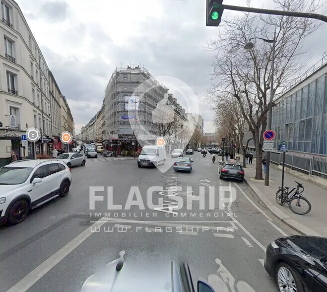 Retail in Paris for lease - Building Photo - Image 2 of 2