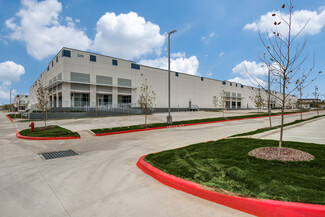 More details for 3215 N Panam Expy, San Antonio, TX - Industrial for Lease