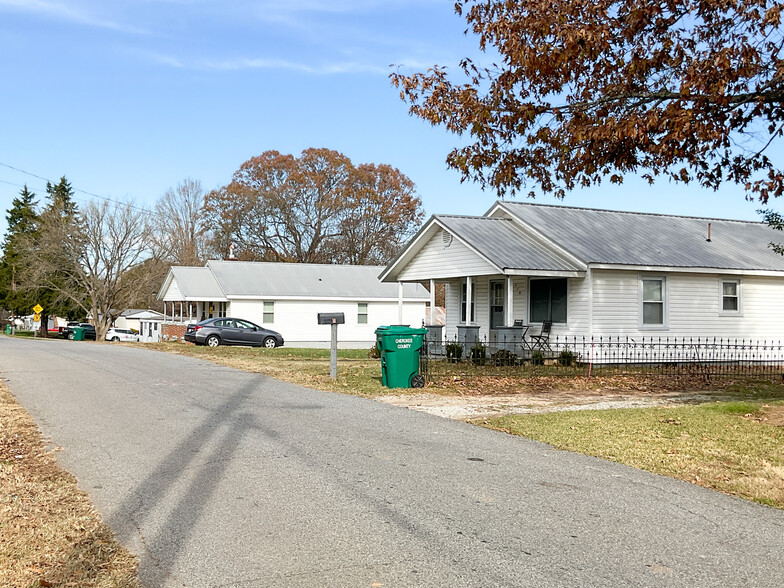 1803 Cherokee Ave, Gaffney, SC for sale - Building Photo - Image 2 of 60