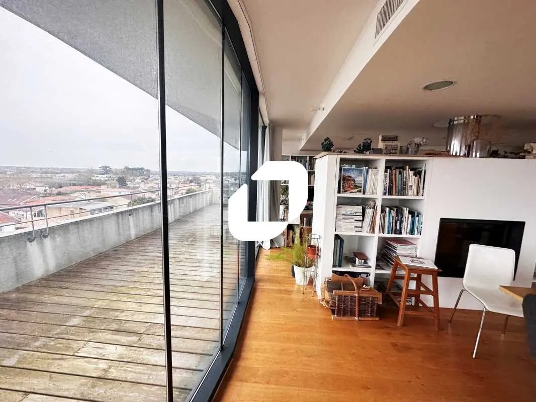 Office in Cenon for sale Interior Photo- Image 1 of 7