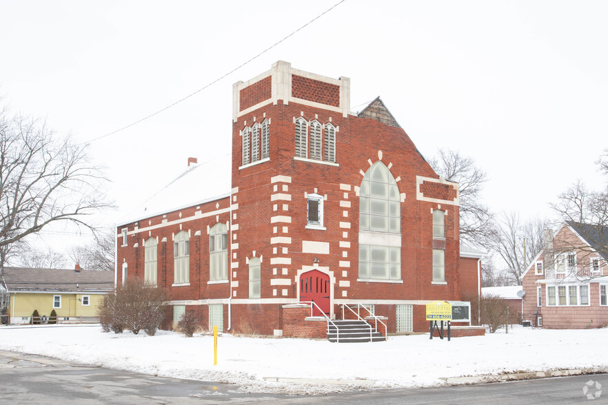 1217 Washington Ave, Port Huron, MI for sale - Primary Photo - Image 1 of 1