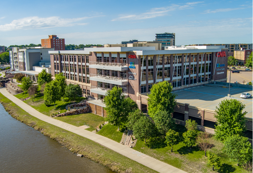 101 S Reid St, Sioux Falls, SD for lease - Building Photo - Image 1 of 9