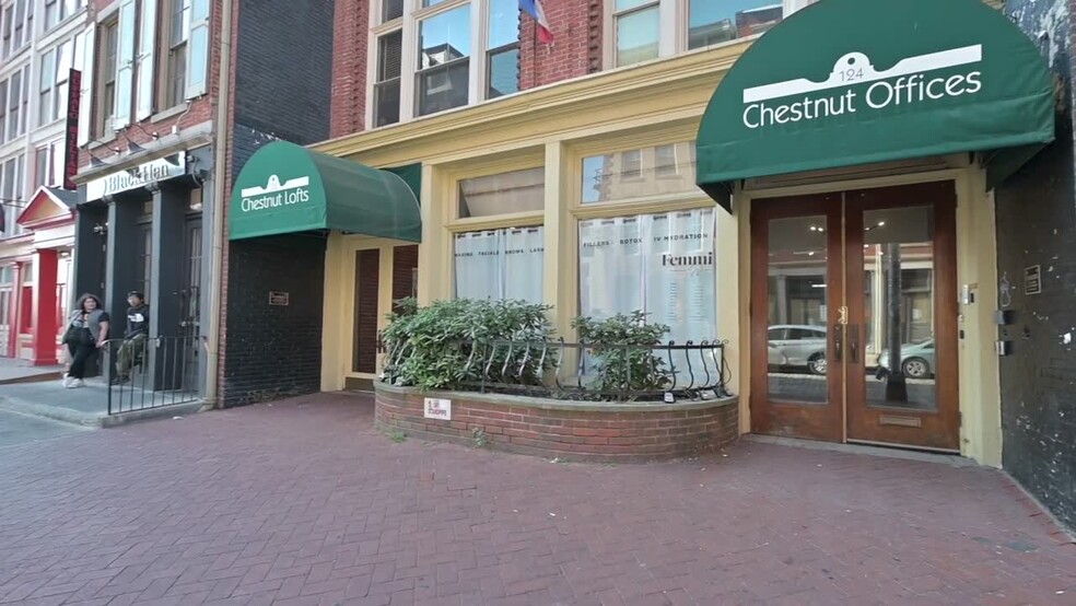 122-124 Chestnut St, Philadelphia, PA for lease - Commercial Listing Video - Image 2 of 11