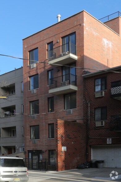 13232 Maple Ave, Flushing, NY for sale - Building Photo - Image 1 of 1