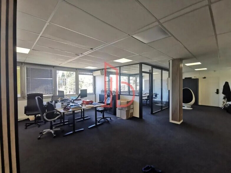 Office in Bruges for lease - Interior Photo - Image 1 of 6