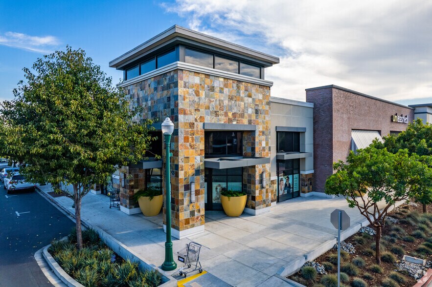 2650 S 5th St, Alameda, CA for sale - Primary Photo - Image 1 of 1