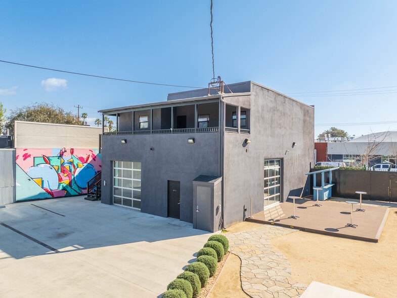 4207-4215 W Jefferson Blvd, Los Angeles, CA for lease - Building Photo - Image 3 of 17