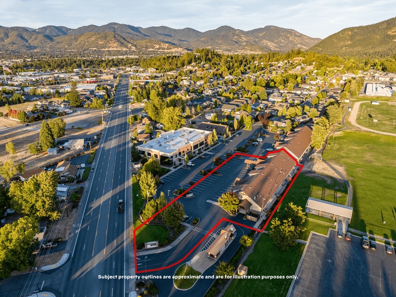 1879 Williams Hwy, Grants Pass, OR for sale - Building Photo - Image 3 of 68