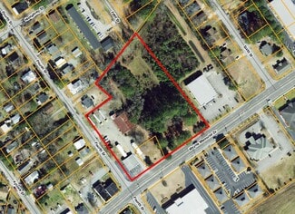 More details for 1301 Wayne Memorial Dr, Goldsboro, NC - Retail for Sale