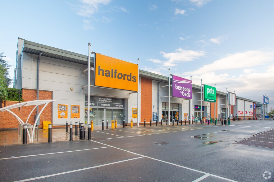 Vulcan Rd, Lichfield for sale - Primary Photo - Image 1 of 1