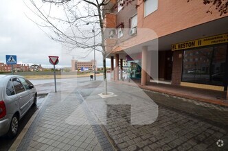 Retail in Valdemoro, MAD for lease Interior Photo- Image 2 of 8