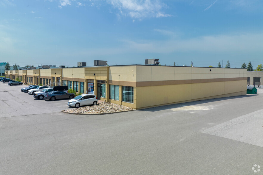 1645 Bonhill Rd, Mississauga, ON for lease - Building Photo - Image 2 of 5