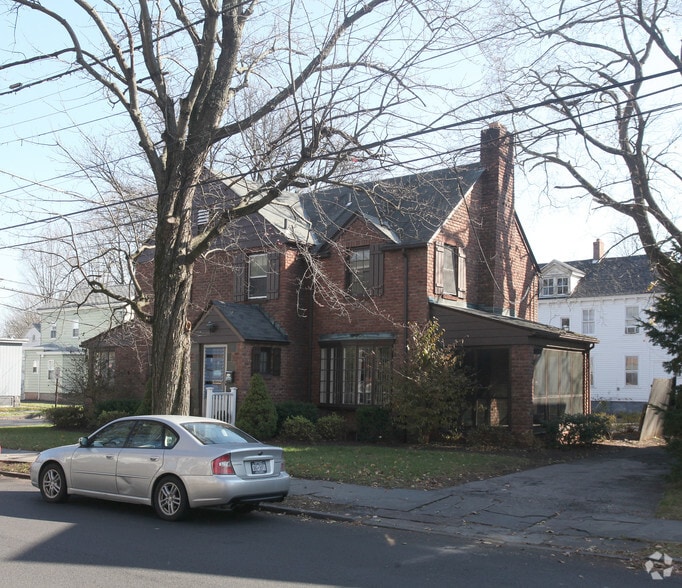 70 Maiden Ln, Kingston, NY for sale - Primary Photo - Image 1 of 1