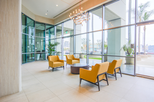 17011 Beach Blvd, Huntington Beach, CA for lease - Lobby - Image 2 of 17