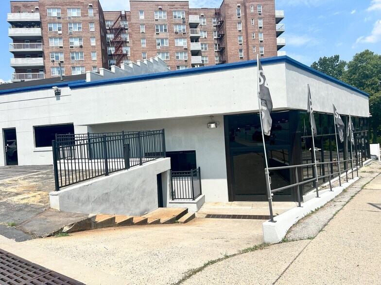 1245 Central Park Ave, Yonkers, NY for lease - Building Photo - Image 3 of 28