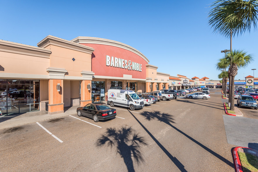 4001-4131 N 10th St, McAllen, TX for sale - Building Photo - Image 1 of 1