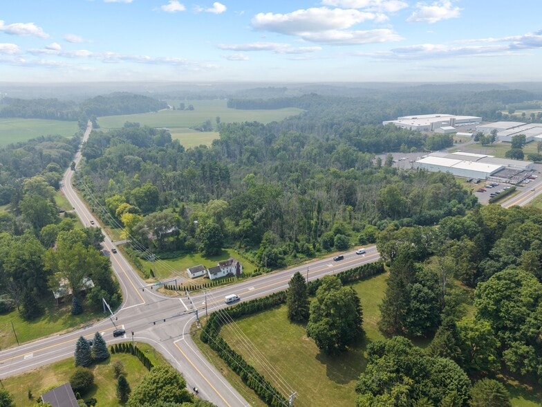 5387 Hamilton Rd, Elbridge, NY for sale - Building Photo - Image 3 of 5