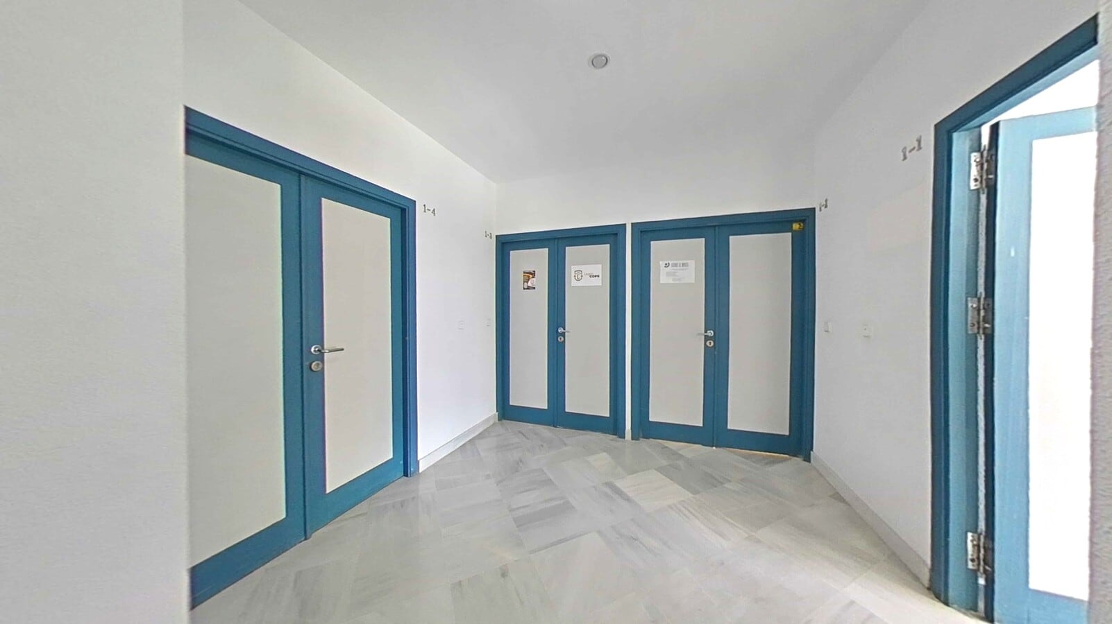 Mairena del Aljarafe, SEV 41927 -  -  - Interior Photo - Image 1 of 9