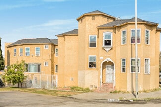 More details for 3209 Dobinson St, Los Angeles, CA - Multifamily for Sale