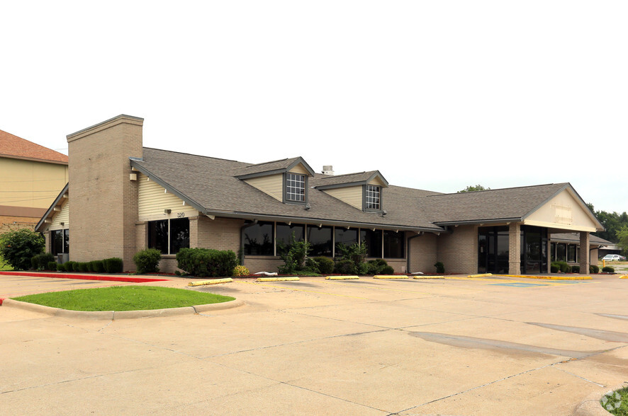 320 SE Washington Blvd, Bartlesville, OK for sale - Primary Photo - Image 1 of 1