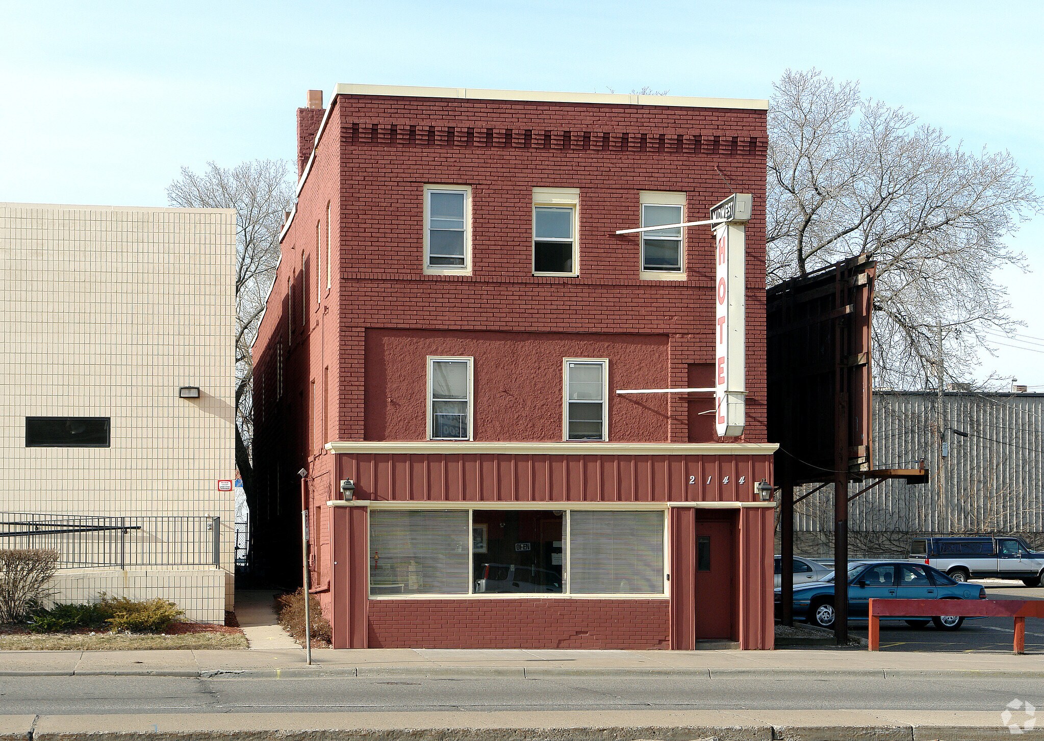 2144 University Ave W, Saint Paul, MN for sale Primary Photo- Image 1 of 1